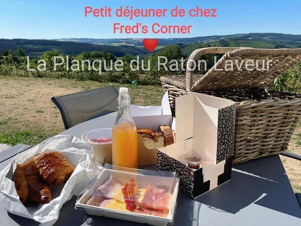 La Planque Du Raton Laveur Aparthotel Lierneux Buitenkant foto